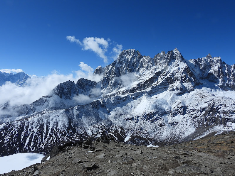Everest Gokyo Cho-La Pass Trek